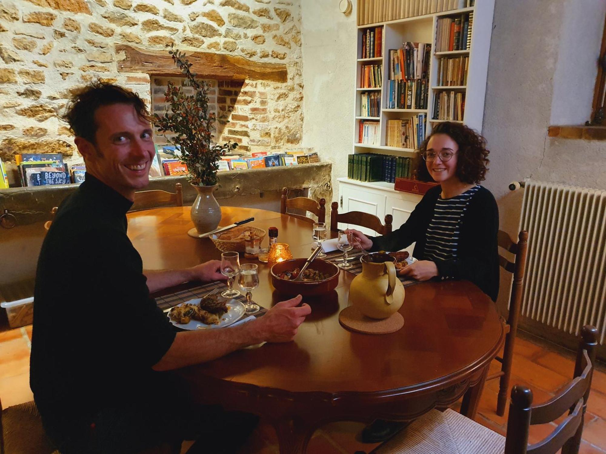 Ferme Equestre & Chambres D'Hotes Gateau Stables Proche Guedelon Saint-Amand-en-Puisaye 外观 照片
